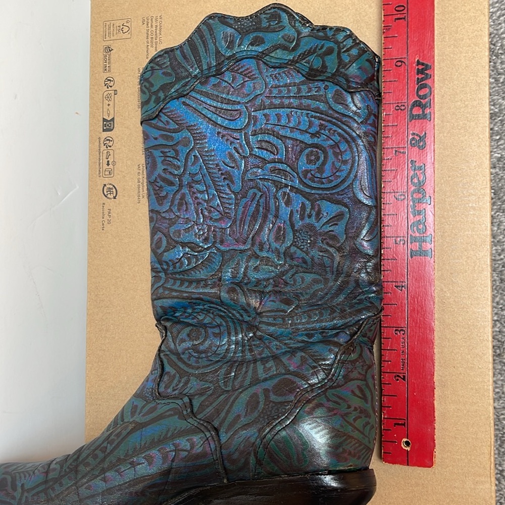 SOLD:  Zodiac Blue Green Magenta Floral Embossed Cowboy Boots Vintage Women's 6 - Picture 15 of 16